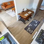 Urban Apartament Apartamento Braşov