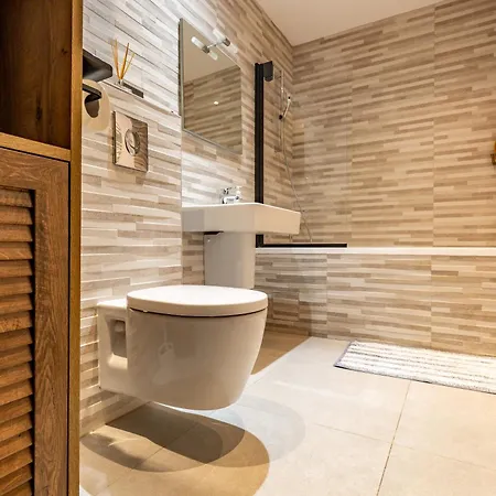 Urban Apartament * 브라쇼브